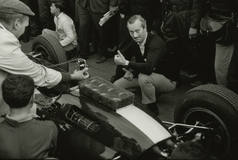 10579300216_b92973da0d