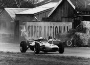 1964 Aintree 200.