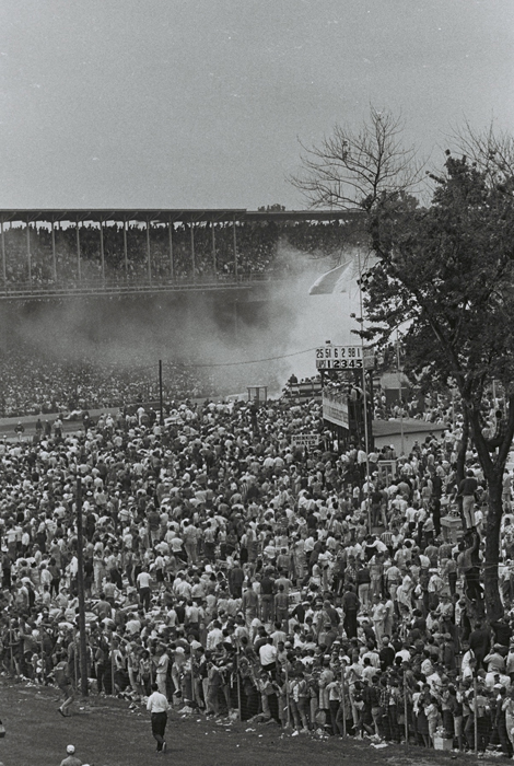 10837300154_d6c903e3bc_o